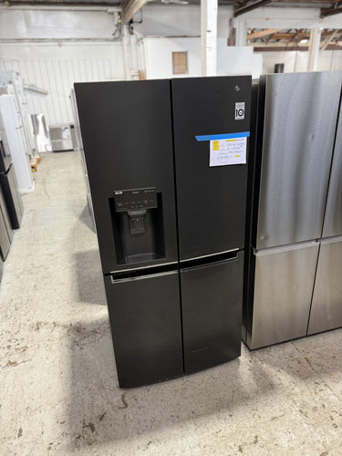 Factory second LG 506L Slim French Door Fridge GF-L570MBL - Second Hand Appliances Geebung